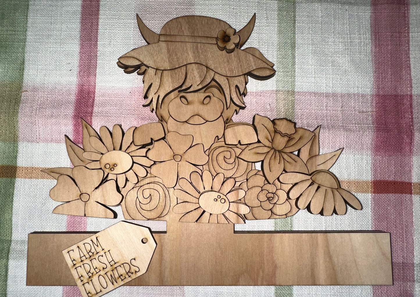 Highland cow spring insert