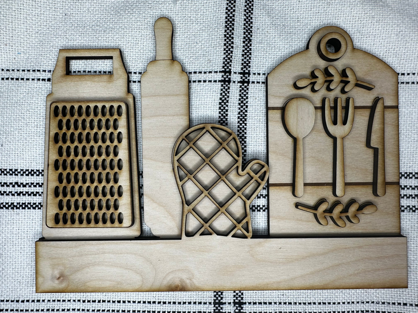 Farmhouse Kitchen Insert